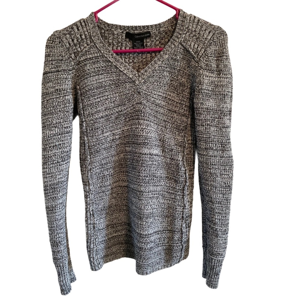 Calvin Klein Black & White Sweater Small